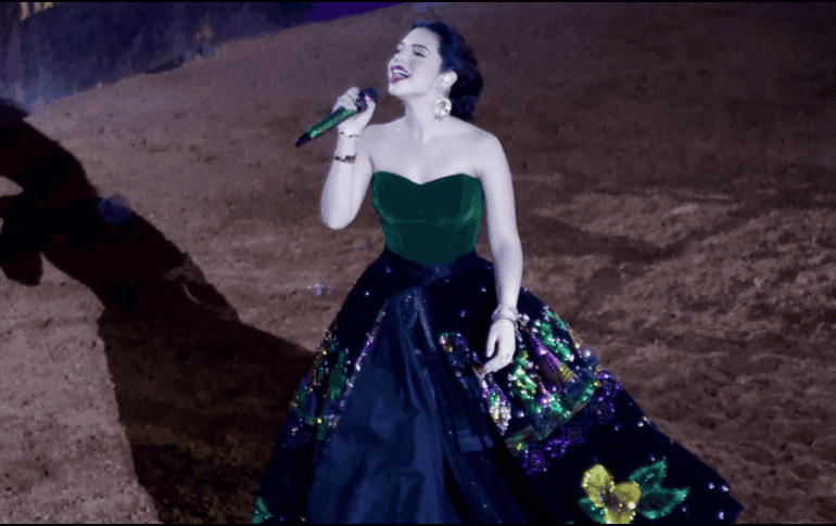 Ángela Aguilar durante una presentación en vivo. ARCHIVO / Agencia EL UNIVERSAL