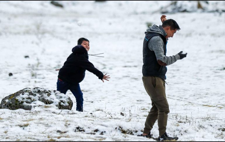 Muy posiblemente caerá nieve en seis volcanes del país. SUN / ARCHIVO