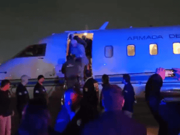 El gobierno de México informó que se realizó la extradición de 29 integrantes del crimen organizado, entre los que destaca Caro Quintero. ESPECIAL.