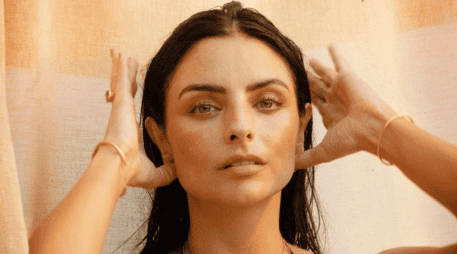 La actriz se encuentra en el selecto grupo de talentos que la marca identifica en redes sociales como #StarsInDior. SUN / ARCHIVO