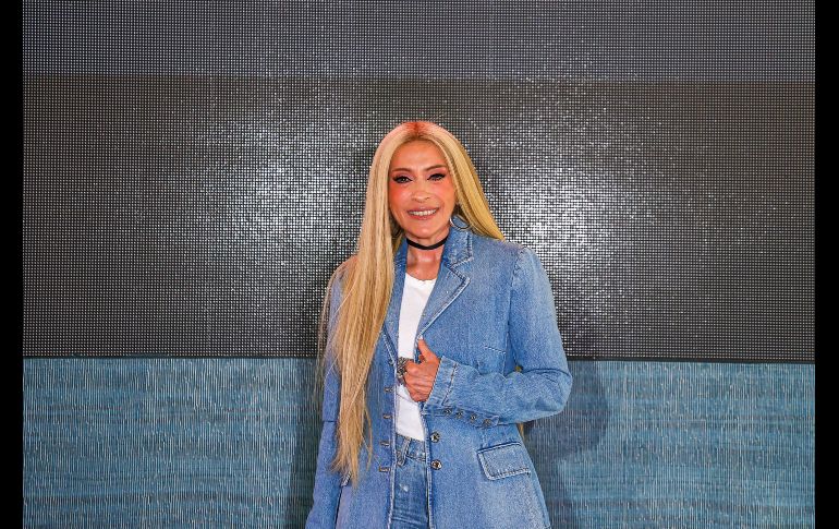 La intérprete de 'Maldita Primavera' destacó que la Arena Guadalajara representa un gran avance para la escena musical en la ciudad, ofreciendo comodidad y una experiencia completa para los asistentes. EL INFORMADOR / H. Figueroa