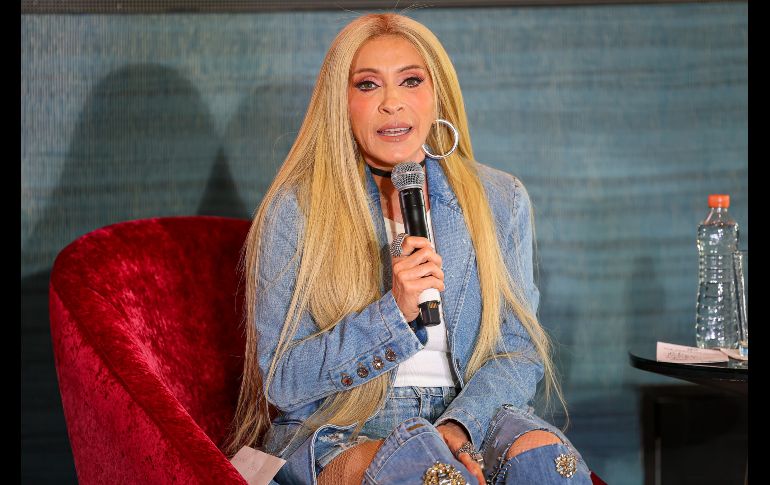 La intérprete de 'Maldita Primavera' destacó que la Arena Guadalajara representa un gran avance para la escena musical en la ciudad, ofreciendo comodidad y una experiencia completa para los asistentes. EL INFORMADOR / H. Figueroa