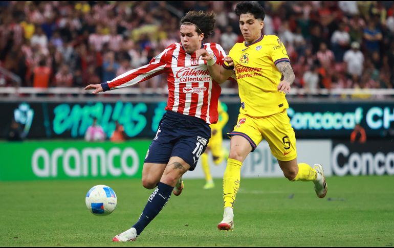 Chivas salió con ventaja del partido de ida ante el América en la Concachampions. IMAGO7