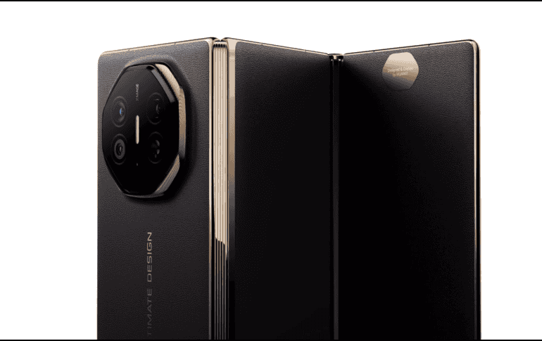 Huawei presentó su celular con tres pantallas; esto debes trabajar para comprarlo de contado. ESPECIAL