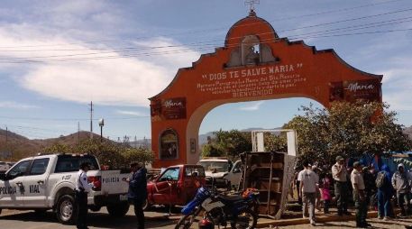 El vehículo trasladaba a peregrinos que acudían desde el municipio de Chiquilistlán y se dirigían justo a Talpa de Allende. ESPECIAL