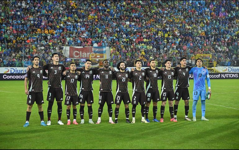 Javier Aguirre tiene en su plantel de 23 jugadores a cuatro delanteros que atraviesan por un buen momento en sus respectivas ligas. IMAGO7.