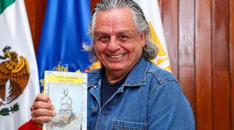 Ángel Cervantes reveló que la idea de la novela surgió en una conversación con su amigo, el artista Fernando Díaz, en Barcelona. EL INFORMADOR/H.FIGUEROA