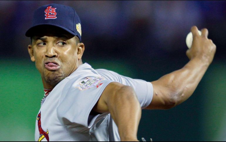 En 2011 Dotel ganó la Serie Mundial con los Cardenales de San Luis. AP/M. Slocum