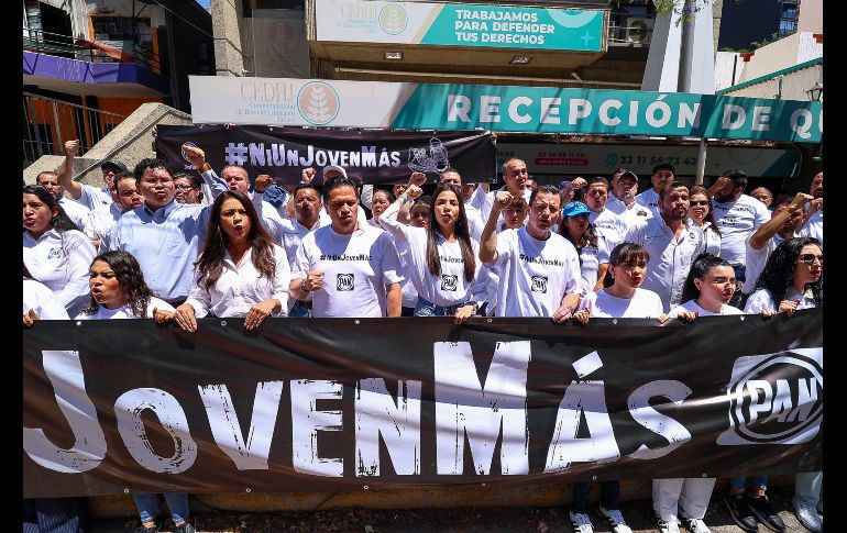 Juan Pablo Colín Aguilar, presidente del PAN Jalisco hizo hincapié en la situación de las madres buscadoras, quienes, dijo, siguen actuando solas, sin el respaldo del Estado ni de la nación. EL INFORMDADOR/ H. Figueroa.