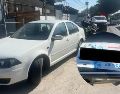 La intervención se originó debido a que el conductor y sus acompañantes no contaban con el cinturón de seguridad puesto. ESPECIAL / POLICÍA VIAL