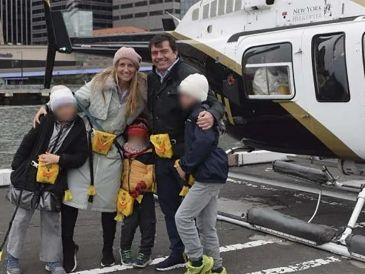 Cinco de las seis víctimas mortales del accidente de helicóptero ocurrido este jueves en aguas del río Hudson, en Nueva York. EFE/New York Helicopter Tours LLC