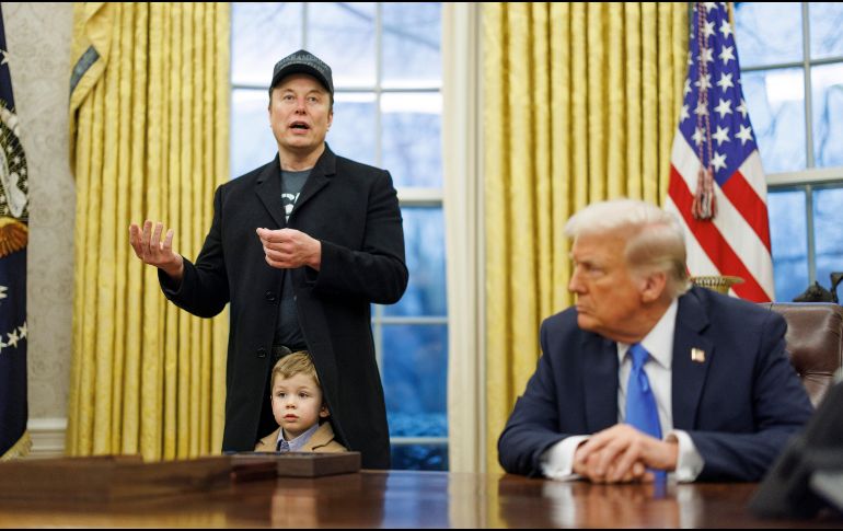 El Departamento de Eficiencia Gubernamental liderado por Musk está controlando los procesos de solicitud de las 