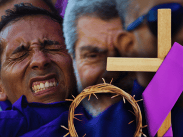 La Semana Santa es un tiempo de preparación y oración para recordar la muerte y resurrección de Jesucristo. EFE