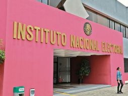 INE tendrá competencia para conocer de los asuntos relacionados con el acceso a la información pública.