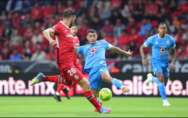 Anoche el Cruz Azul le ganó el premio económico al Toluca, pero dejó ir el subliderato. IMAGO7