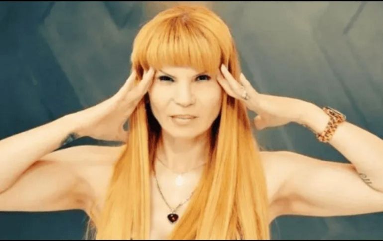 Mhoni Vidente nos revela cómo cada signo del zodiaco vivirá un fin de semana lleno de energía y eventos significativos. FACEBOOK / Mhoni Vidente