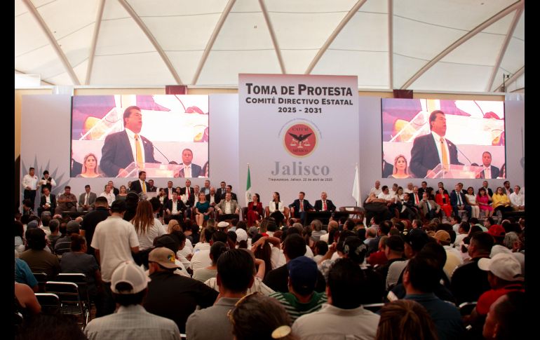 Este martes rindió protesta el nuevo Comité Directivo Estatal de Jalisco de la Confederación Autónoma de Trabajadores y Empleados de México (CATEM) en Jalisco, con Alfredo Barba Mariscal como líder al frente de este sindicato. CORTESÍA