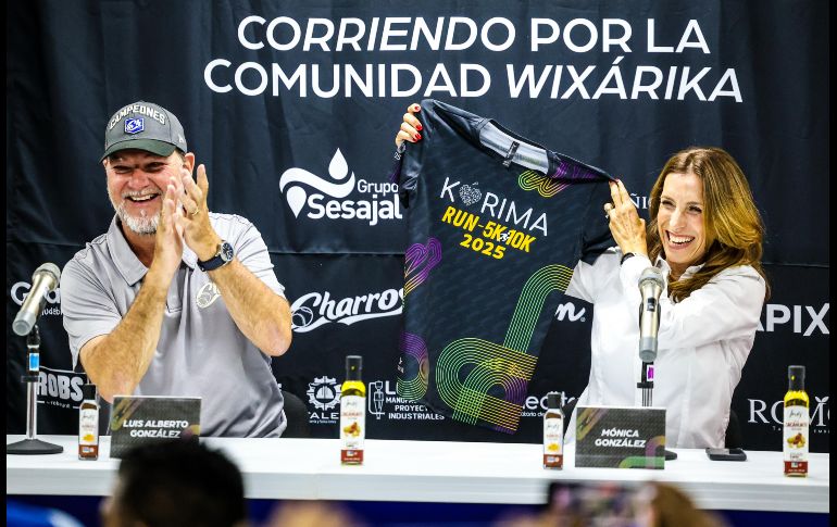 Durante evento, Mónica González, directora de la Fundación, destacó que además del evento deportivo, la causa se enfoca en mejorar las condiciones de vida de comunidades como Mesa del Tirador, mediante proyectos en salud, educación, vivienda y producción de cacahuate orgánico. EL INFORMADOR/A. Navarro