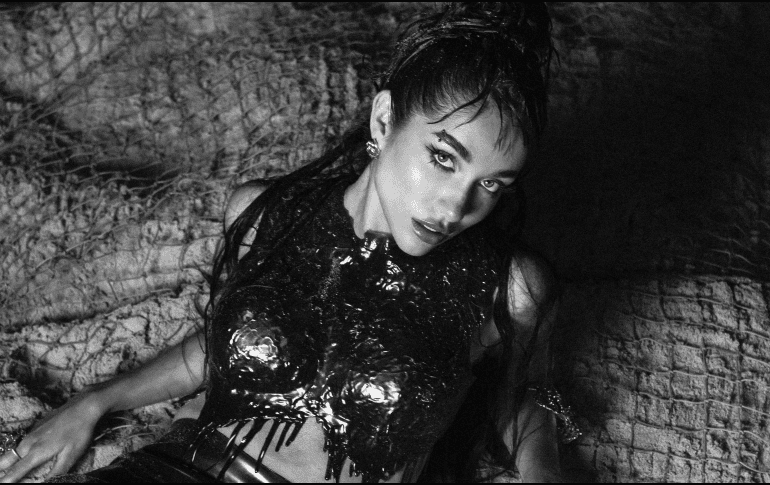 María Becerra reapareció en redes sociales tras enfrentar uno de los momentos más críticos de su vida. ESPECIAL / X / @MaríaBecerra22