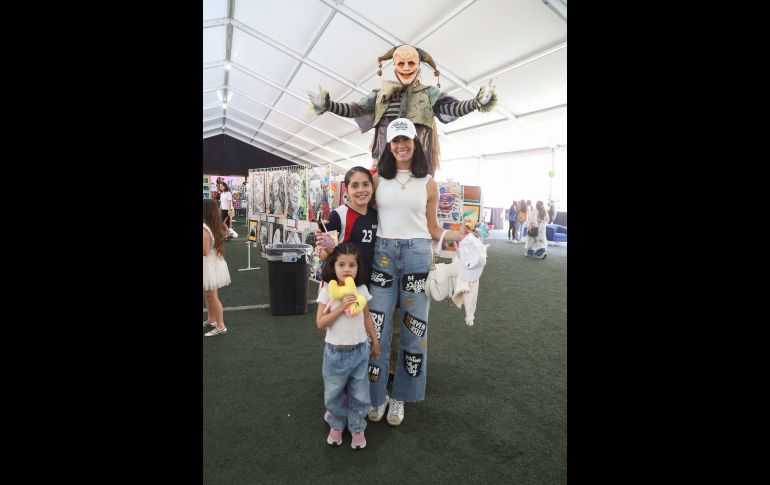 Leonor de la Torre, Valentina de la Torre y Madonna Franco. GENTE BIEN JALISCO / A. Martínez
