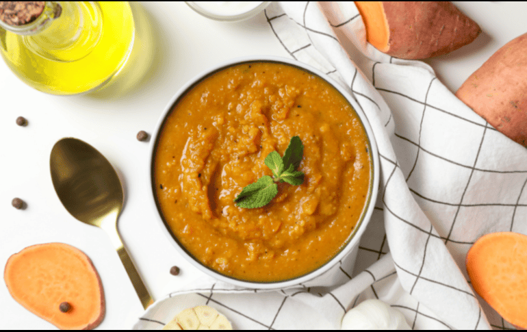 Estas son algunas de las formas en las que puedes comer el camote cocido. PEXELS