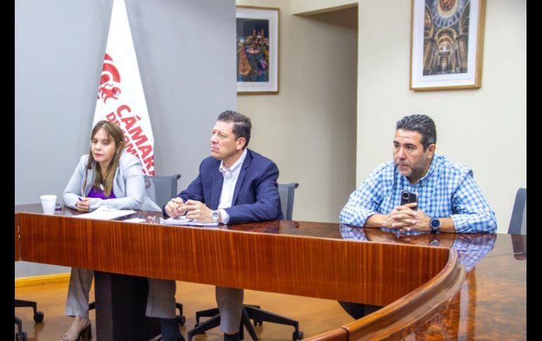 El IDEFT sigue promoviendo el desarrollo social y laboral a través de una oferta educativa en constante expansión, disponible en sus distintos planteles regionales. CORTESÍA