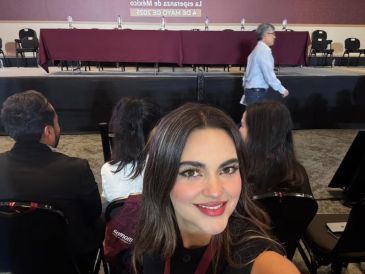 Se vetó el uso de artículos de lujo como joyería ostentosa, ropa de diseñadores exclusivos, vehículos de alta gama y propiedades suntuosas. 
 X/@AndreaChavezTre