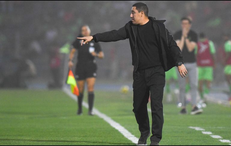 Efraín Juárez perdió la oportunidad de ser el único mexicano en estar presente en el banquillo para la Liguilla del Clausura 2025. IMAGO7 / ARCHIVO