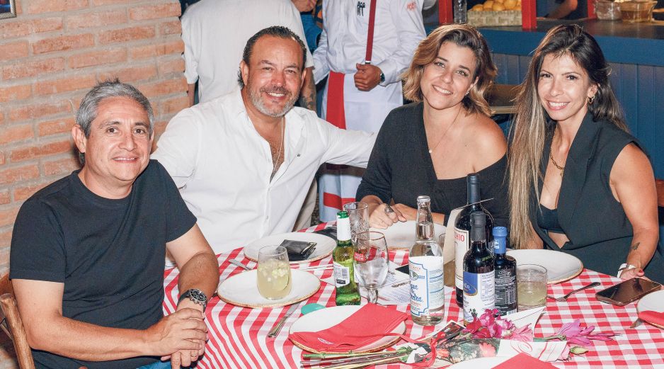 Emilio Oyrzabal, Roberto Sahagún,  Vanesa Pasquel y Gaby Villalobos PINOCCHIO / Cortesía