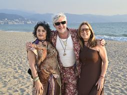 Ana Medrano, Alfonso Carriquiry y Diana Malacara en Thompson Puerto Vallarta Hotel & Residences. GENTE BIEN JALISCO / Cortesía