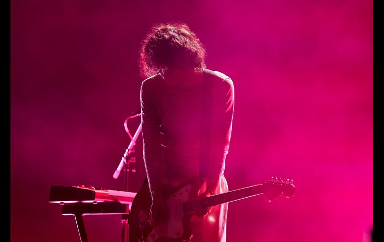 La música de Wallows resultó en un ventarrón de alegría, con melodías que apelaban a festejos nocturnos y tristezas dulces, a amores efervescentes y veranos más largos, a esas medianoches juveniles que se recuerdan por siempre. EL INFORMADOR / H. Figueroa