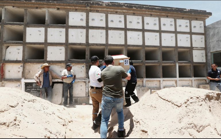 Tras procesos forenses y esfuerzos de localización, 21 cuerpos fueron sepultados. ESPECIAL