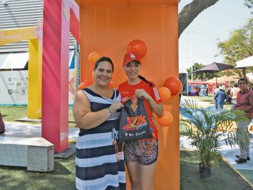 Alejandra Galindo (izq.), directora del Comude Zapopan, resalta las virtudes de este evento. CORTESÍA/Gobierno de Zapopan