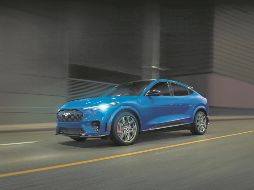 El modelo 2025 cuenta con una nueva parrilla en el modelo GT y nuevos rines en la variante Rally. ESPECIAL