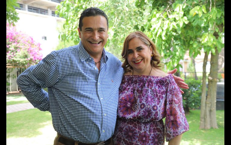 Jorge Santoyo y Marisa Velasco. GENTE BIEN JALISCO / C. Jimeno