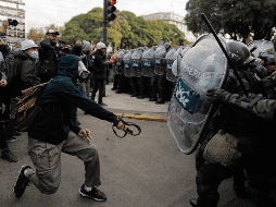 Gobierno de Milei restringe parcialmente el derecho a huelga en Argentina. EFE/J. I. Roncoroni.