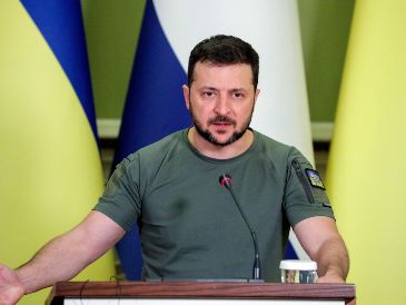 "Hoy, 390 personas. Esperamos que continúe el intercambio el sábado y el domingo", escribió Zelenski en su canal de Telegram. EFE / ARCHIVO