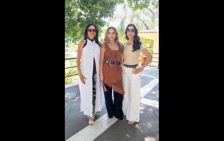 Martha Lilia Silva, Emma Solórzano y Alicia Estrada. GENTE BIEN JALISCO / E. Escamilla