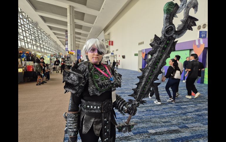 A través de los pasillos de la convención desfilaban superhéroes y hechiceros, soldados espaciales y brujas cósmicas, guerreros antiguos, justicieros enmascarados y monstruos a luz del día EL INFORMADOR / F. Salcedo