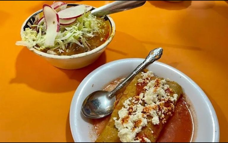 Si quieres deleitar una gran comida con autentico sabor de cenaduría, acude a Restaurante Tita. ESPECIAL