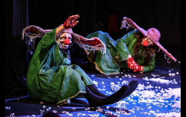 Del 4 al 8 de junio, el Teatro Diana volverá a llenarse de nieve, carcajadas y nostalgia con este espectáculo internacional de culto, donde el arte clown y la poesía visual sustituyen a las palabras para hablar directamente al corazón. EL INFORMADOR/ A. Navarro.