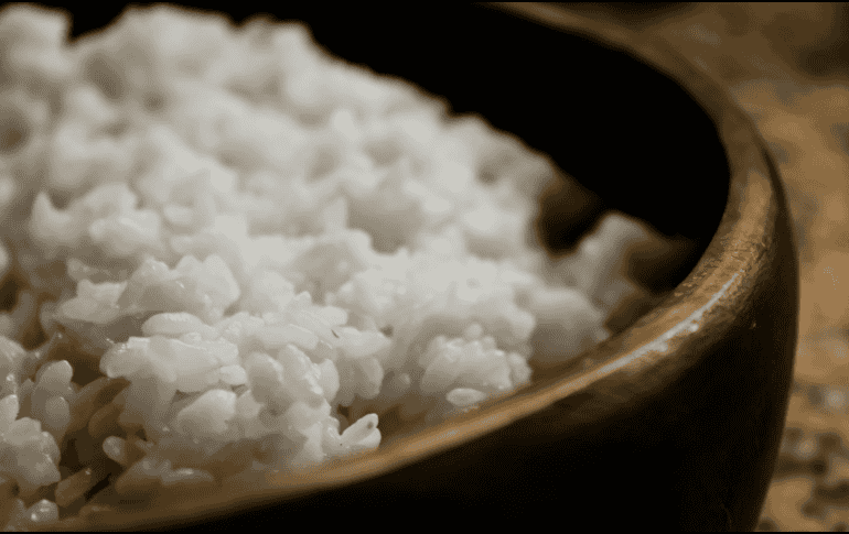 El vinagre incluido en la cocción del arroz es más beneficioso para salud de lo que piensas. PEXELS