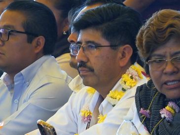 Fotografía del 28 de mayo de 2025 del abogado mixteco y actual coordinador general de Derechos Indígenas del Instituto Nacional de los Pueblos Indígenas (INPI), Hugo Aguilar Ortiz, durante un acto protocolario en Oaxaca. EFE/J. Mendez