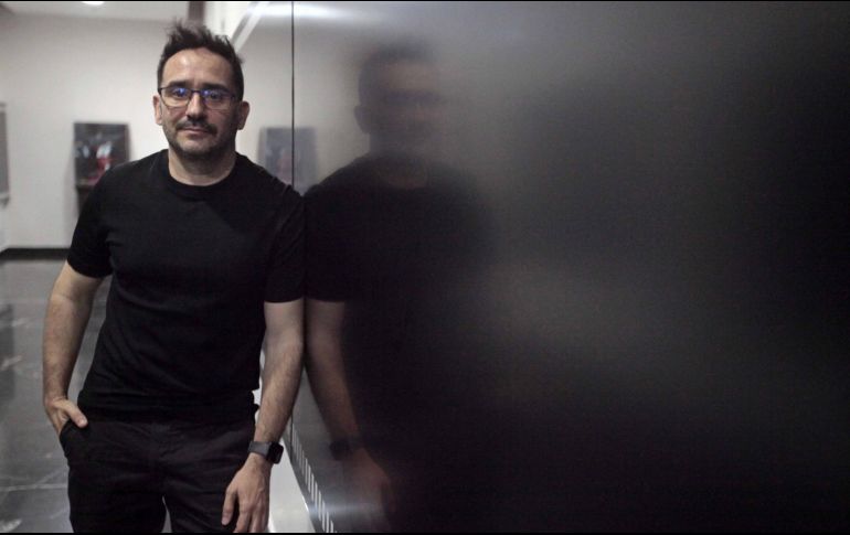 Juan Antonio Bayona. El director posa desde las instalaciones de la Cineteca del FICG. SUN/M. García