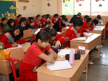 De acuerdo con el nuevo calendario de la SEP, los días que no habrá clases serán aquellos en los que se lleven a cabo el Consejo Técnico Escolar, los periodos vacacionales, y los días feriados. NTX / ARCHIVO