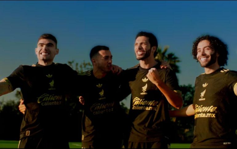 Caliente.mx, líder en entretenimiento deportivo en línea, es la Casa de Apuestas Oficial de la Selección Nacional de México, de cara a los emocionantes retos que se avecinan, iniciando con la Concacaf Copa Oro 2025. CORTESÍA / Caliente.mx