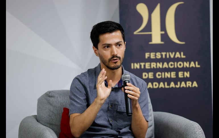 El escritor y crítico del cine, Alfredo González presentó hoy su libro “Lars von Trier contra el mundo”, de la editorial Fideicomiso para La Cineteca Nacional, en donde interpreta la filmografía del cineasta danés como una filosofía en imágenes de la crisis del mundo. EL INFORMADOR / H. Figueroa