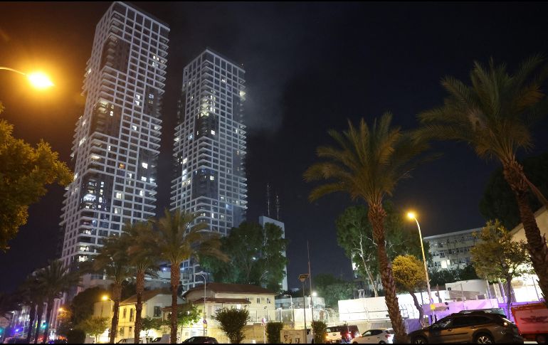 Hasta el momento no está claro si se trata de misiles antiaéreos o si se trata de un ataque exitoso por parte de Irán o Yemen. AFP / J. Guez