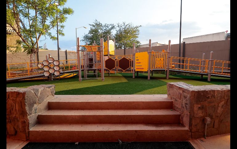 El Alcalde de Zapopan, Juan José Frangie, explicó que esta Colmena será la más grande de las cuatro que ya se tienen. EL INFORMADOR/ H. Figueroa.