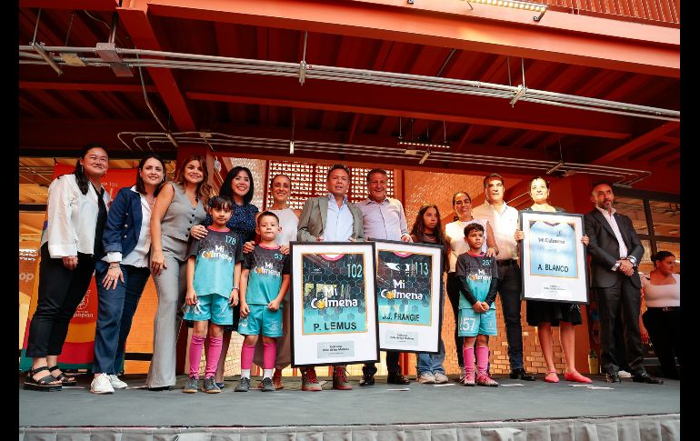 El Alcalde de Zapopan, Juan José Frangie, explicó que esta Colmena será la más grande de las cuatro que ya se tienen. EL INFORMADOR/ H. Figueroa.